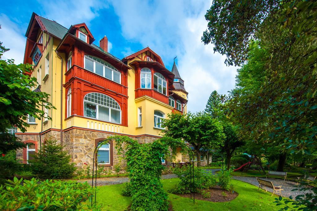 Kaja Medical&Spa Swieradow-Zdroj Bagian luar foto